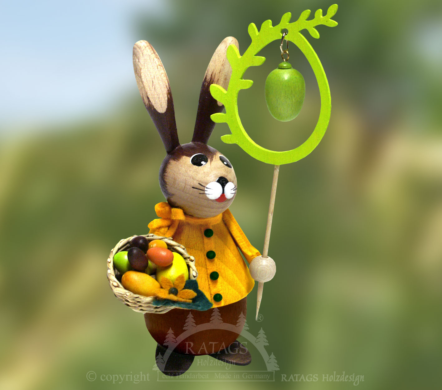Knuffi Hase mit Körbchen und Eierstab Knuffi Hase mit Körbchen und Eierstab