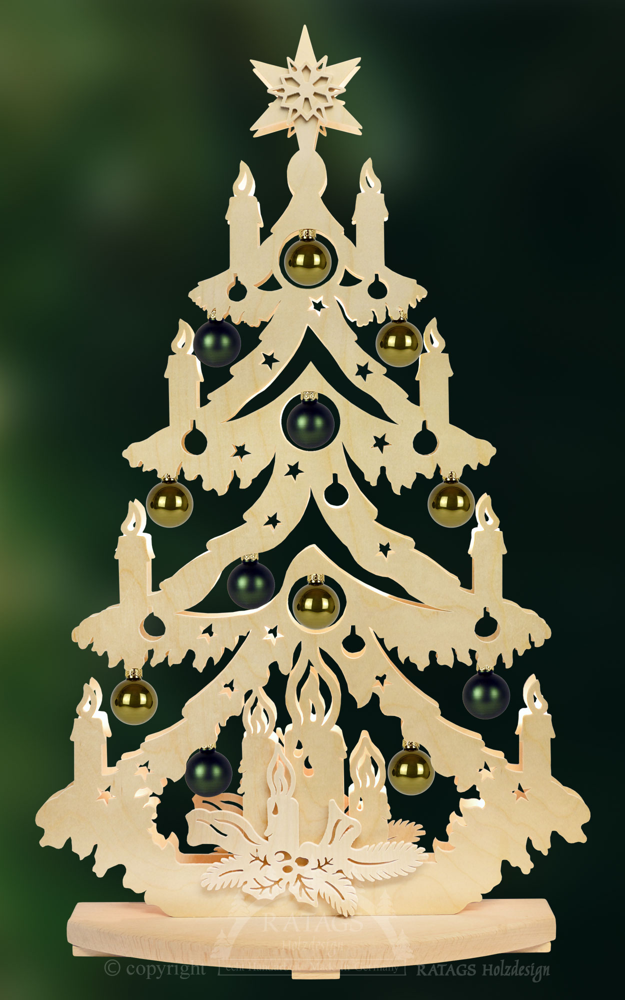 Tanne gr., Baumkugeln, grün glänzend Tanne gr., Baumkugeln, grün glänzend