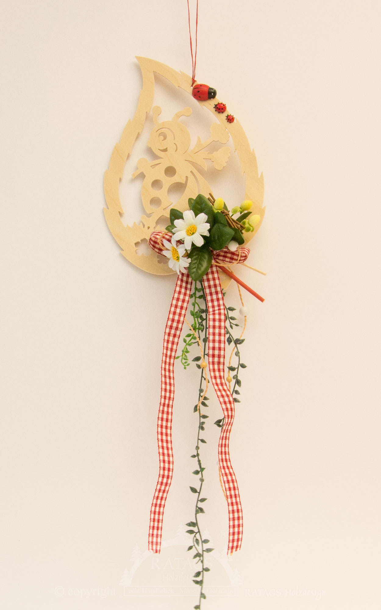 Fensterdeko Marienkäfer natur, flor. bes