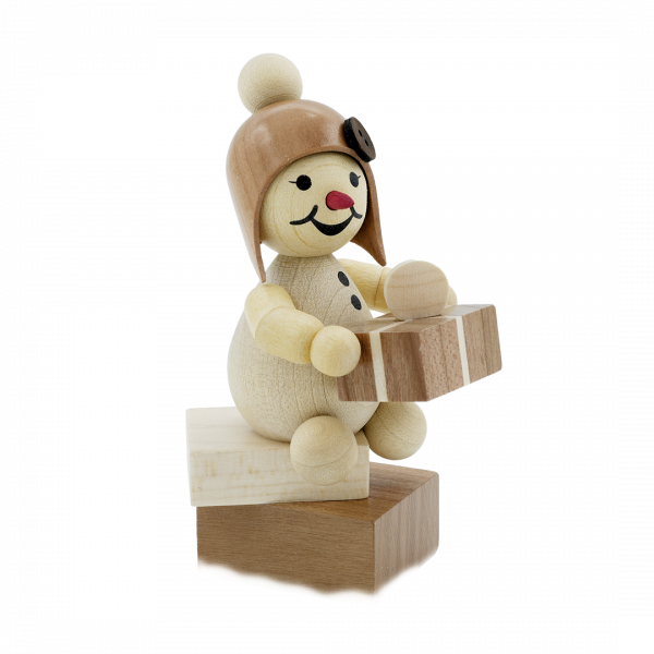 Schneemädchen mit Geschenk o. Sockel 9cm Schneemädchen mit Geschenk o. Sockel 9cm