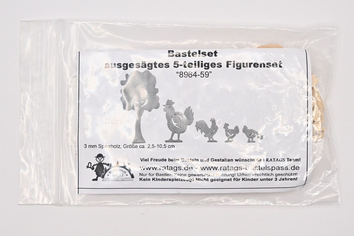 Figurenset zum Basteln, 5-teilig Hühner und Baum Figurenset zum Basteln, 5-teilig Hühner und Baum