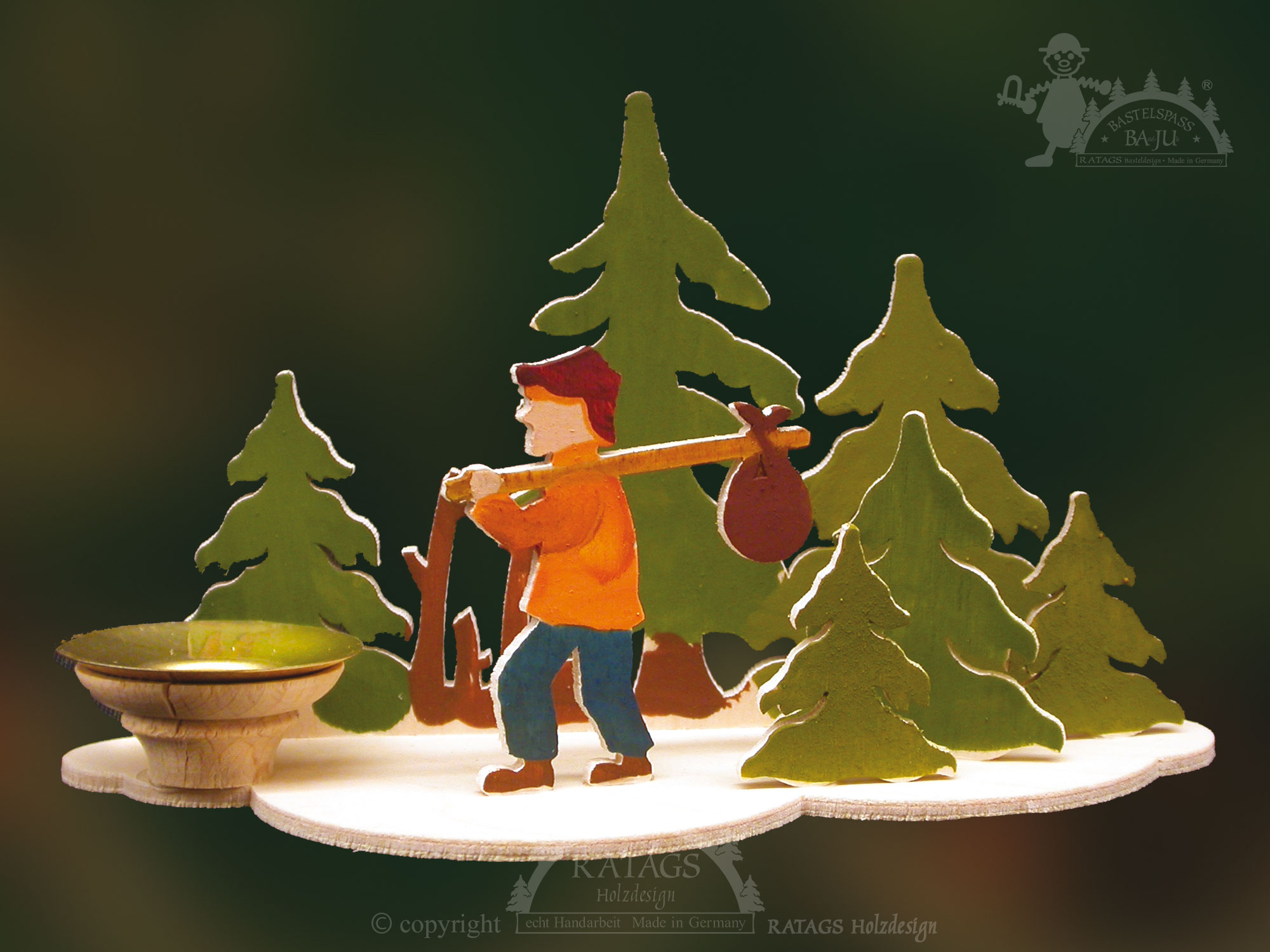 Tischschmuck zum Basteln, Wanderer im Wald Tischschmuck zum Basteln, Wanderer im Wald