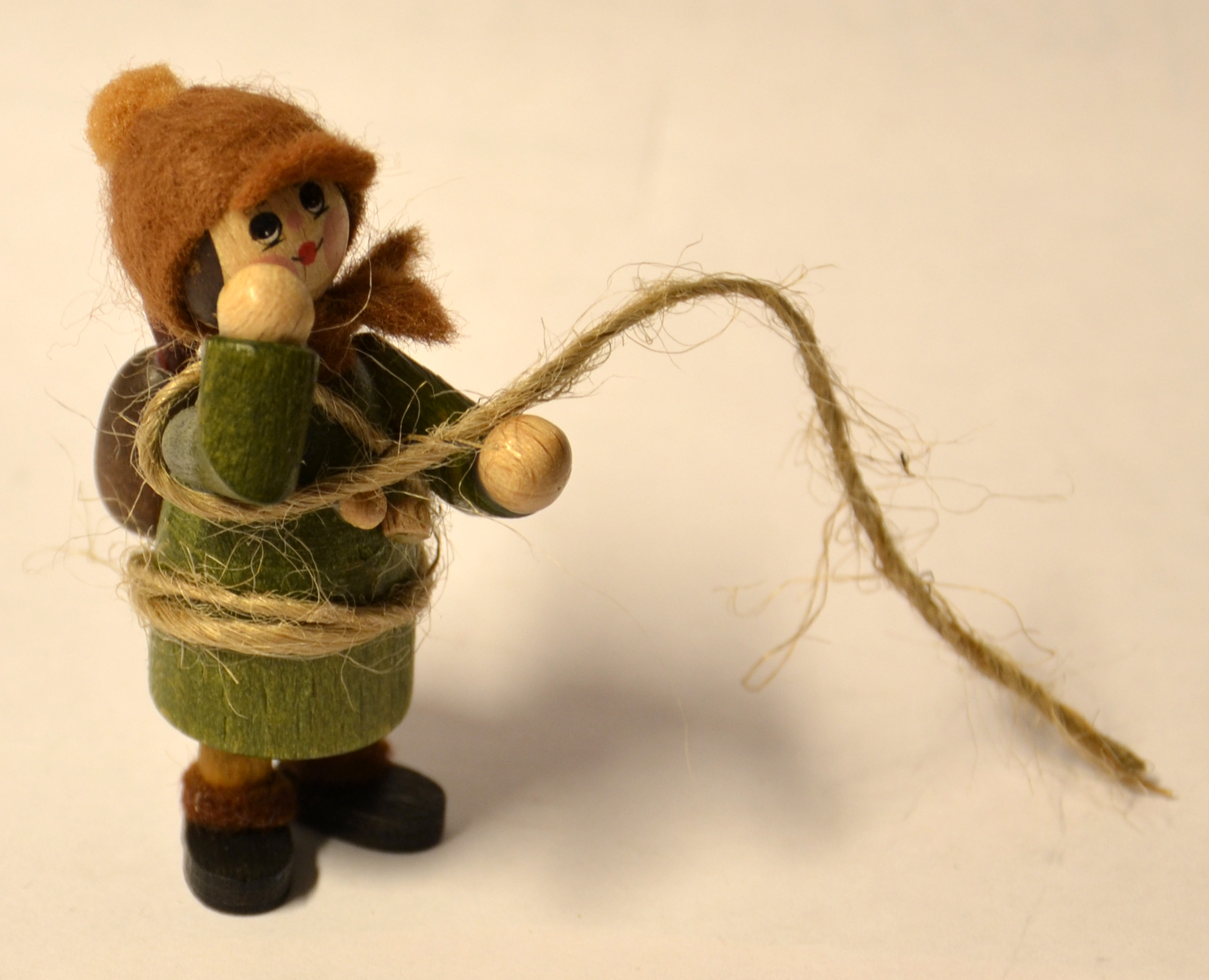 Figur, Bergsteiger mit Rucksack und Seil Figur, Bergsteiger mit Rucksack und Seil
