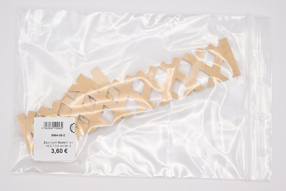 Zaun zum Basteln, L= 16,5,7,3,5 cm H= 3 Zaun zum Basteln, L= 16,5,7,3,5 cm H= 3