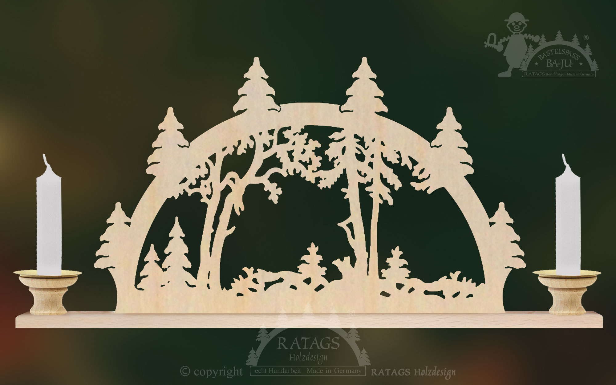 Tischlichterbogen für 2 Pyramidenkerzen Waldlichtung Tischlichterbogen für 2 Pyramidenkerzen Waldlichtung