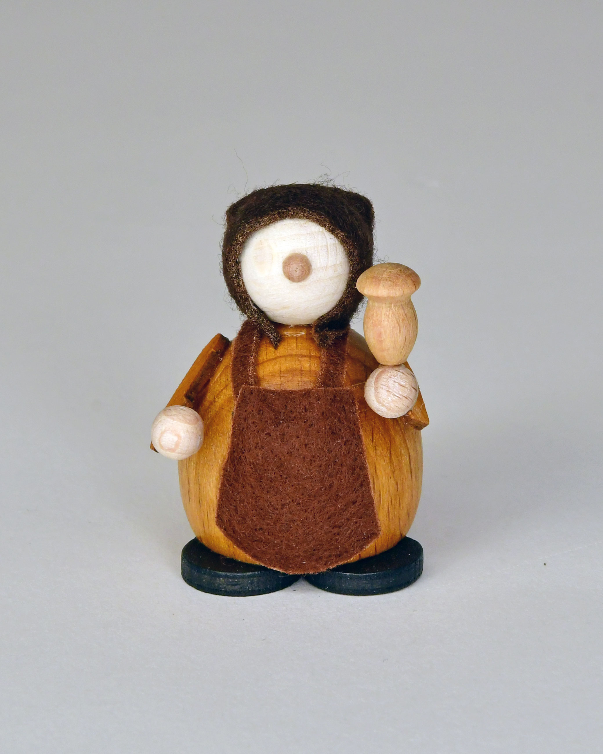 Walki, Waldfrau mit Pilz Walki, Waldfrau mit Pilz