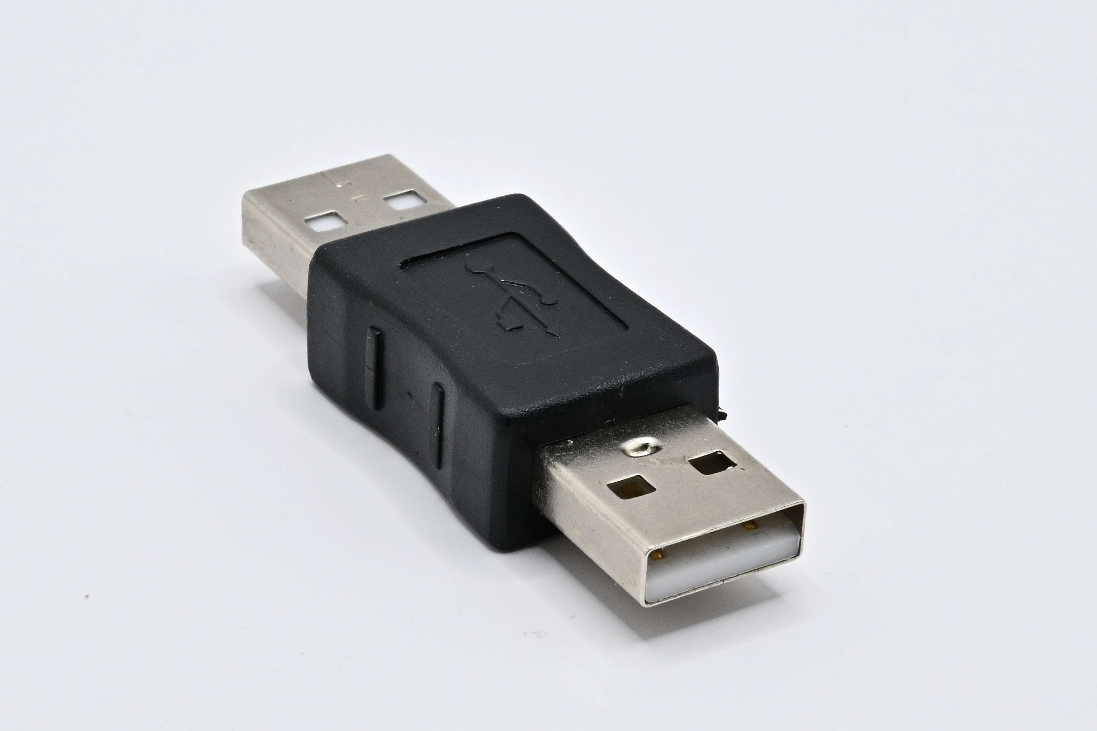 USB 2.0 Kopplungsbuchse, A-Type, männlich/männlich USB 2.0 Kopplungsbuchse, A-Type, männlich/männlich